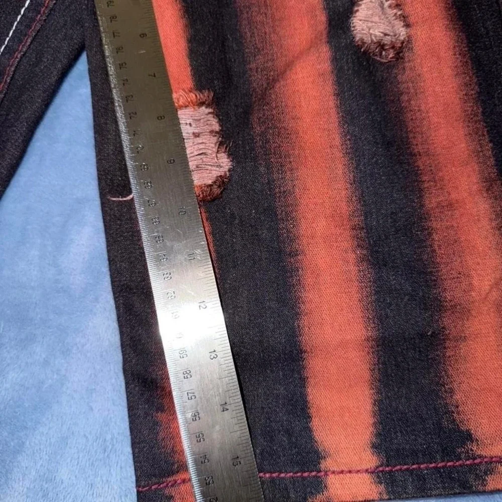 Vintage True Religion Red Black‎ Dyed Distressed Baggy Jeans Shorts men Size 34